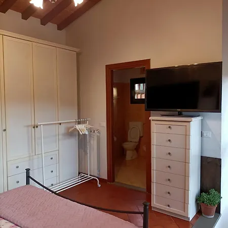 Apartment Intera Casa Con Giardino *